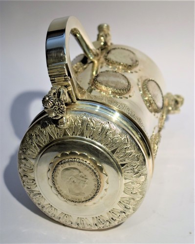 Tankard en Argent avec Pièces de l'Empire Austro-Hongrois - Napoléon III